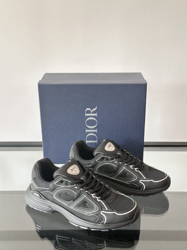 B30 Series Sports Shoes - Image 5