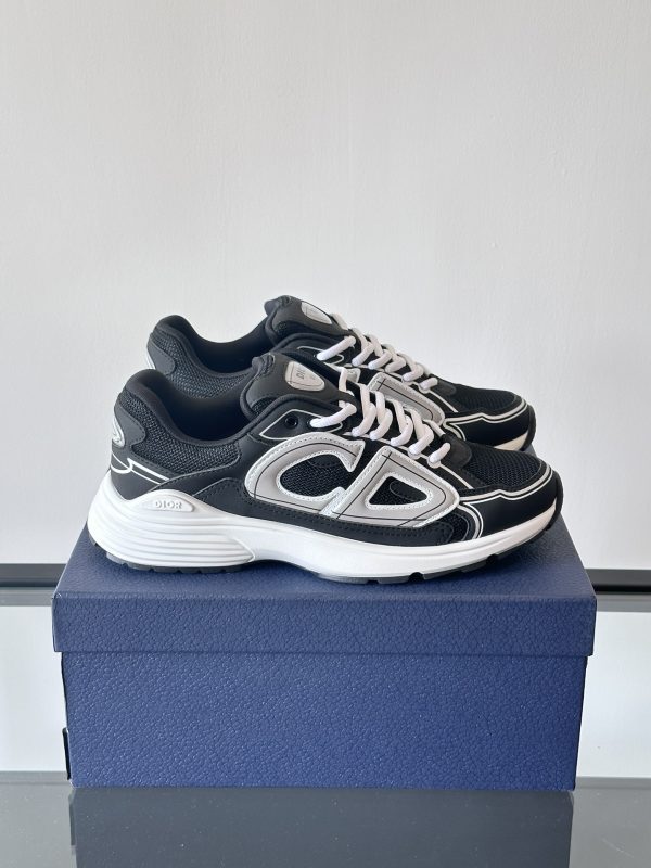 B30 Series Sports Shoes