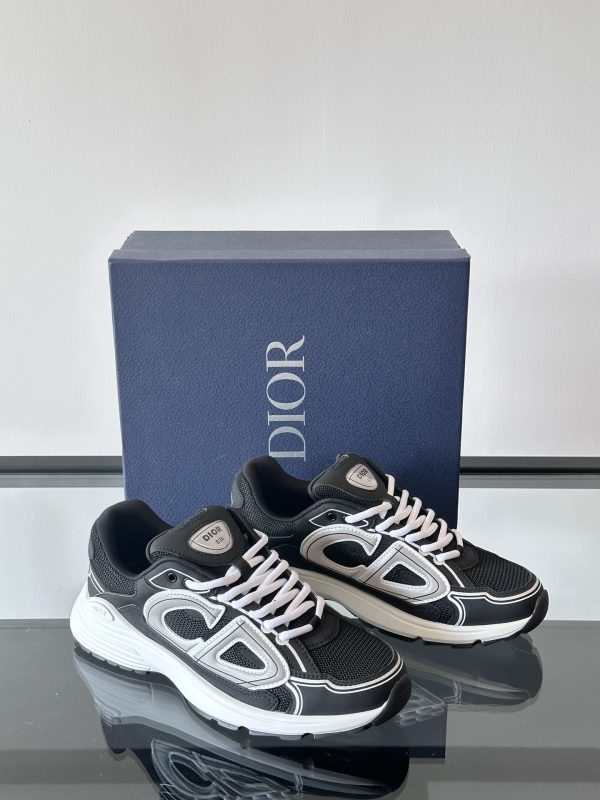 B30 Series Sports Shoes - Image 5
