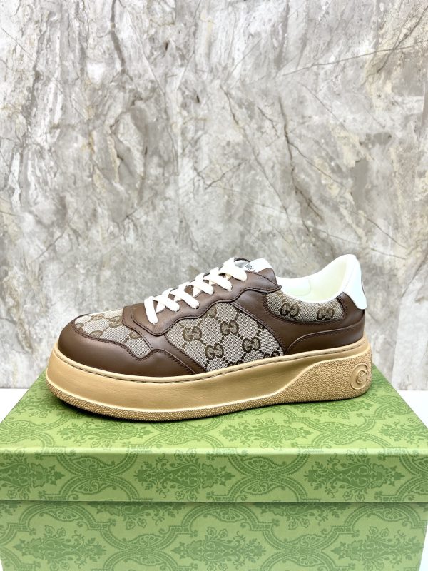 Screener series of loafers