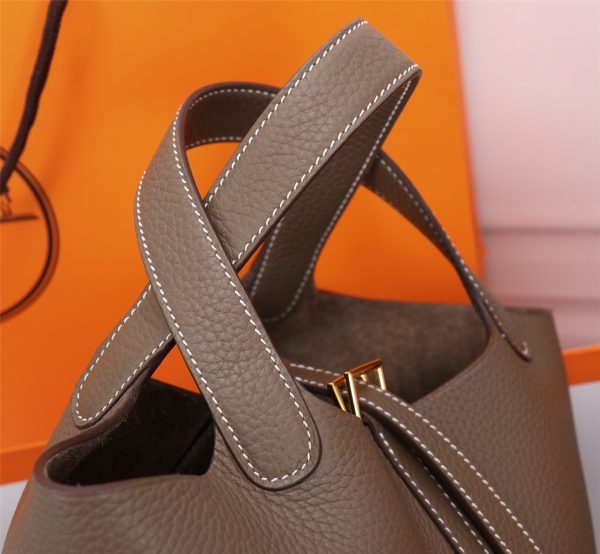 Bucket bag - Image 2