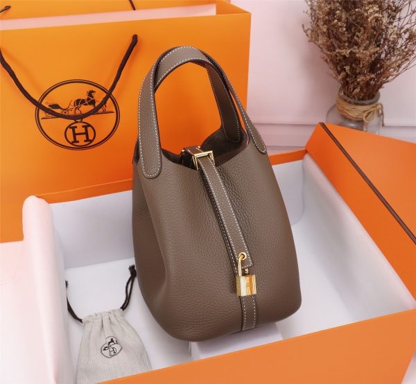 Bucket bag - Image 3