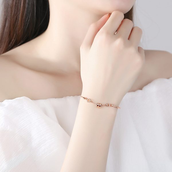 Lucky Wheel Petite Waist Bracelet