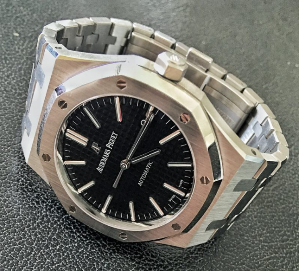 Audemars Piguet 15400ST.OO.1220ST.01 - Image 4