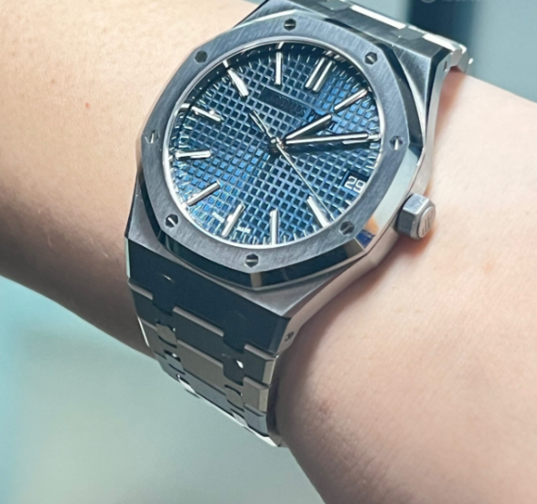 Audemars Piguet 15510ST.OO.1320ST.06 - Image 4