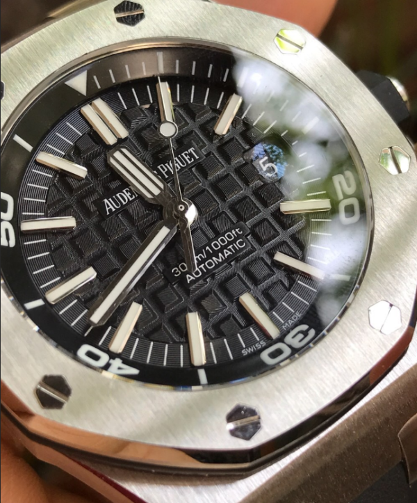 Audemars Piguet 15703ST.OO.A002CA.01 - Image 4