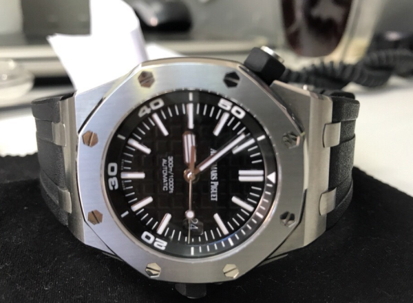 Audemars Piguet 15710ST.OO.A002CA.01 - Image 5
