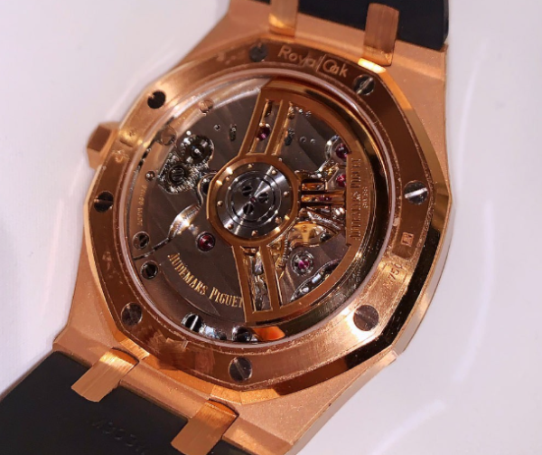 Audemars Piguet 15500OR.OO.D002CR.01 - Image 5