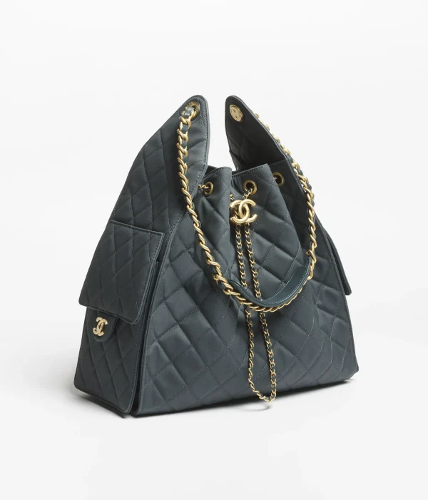 CHANEL 25 Medium Handbag   Canvas and shiny gold metal Deep Blue - Image 2