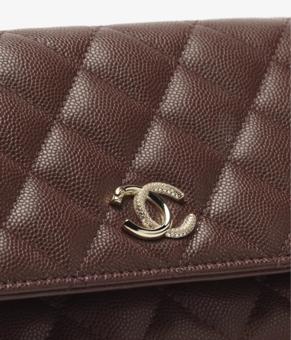 CHANEL Chain wallet with shiny surface, embossed particles, calf leather, deep brown - Image 3