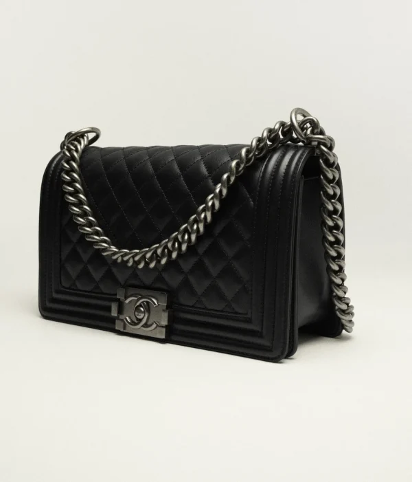 CHANEL BOY CHANEL Cap Bag  Calfskin and ruthenium textured metal black - Image 2