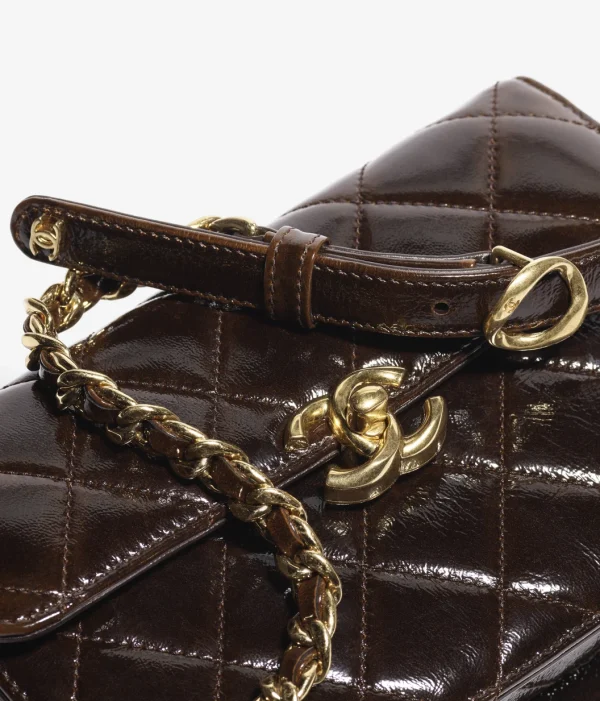 CHANEL Mini cap bag   Sheep patent leather and golden metal dark brown - Image 4