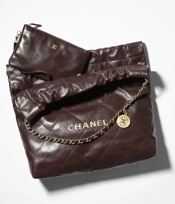 CHANEL 22 handbag   Shiny calf leather and golden metal dark brown - Image 2