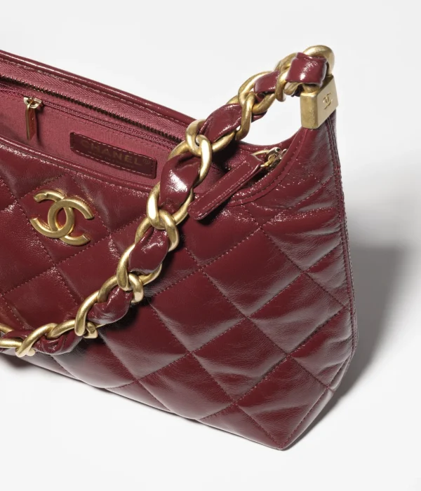 CHANEL Hippie bag   Polish lambskin and golden metal wine red - Image 4