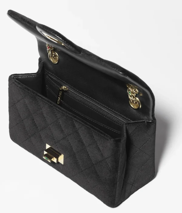 CHANEL 2.55 Mini Lid Pack Velvet, Crystal Black - Image 3