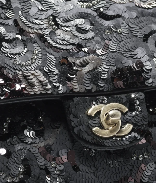 CHANEL Silk satin, sequins, glass pearls, and gold metal Black, dark gray, and wine red - Image 2