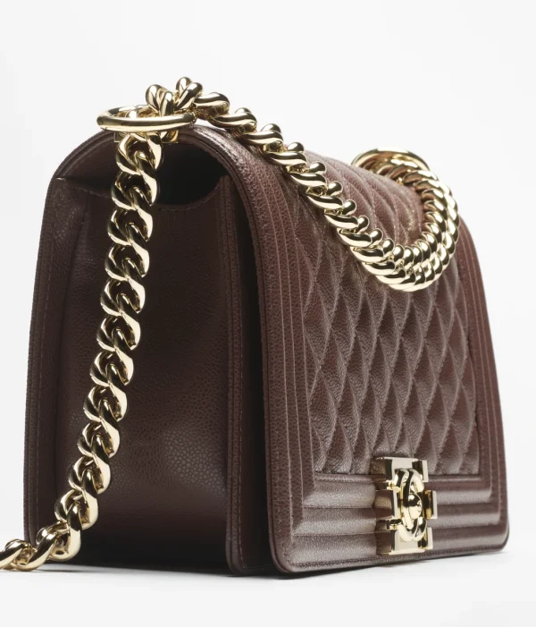 CHANEL BOY CHANEL Lid Pack with embossed glossy calf leather and gold metal in dark brown - Image 4