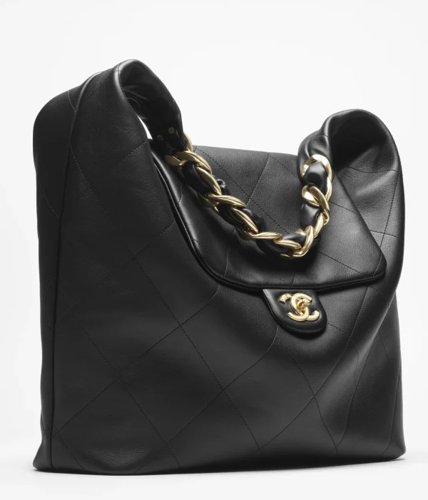CHANEL Oversized hippie bag   Shiny calf leather and golden metal black - Image 3