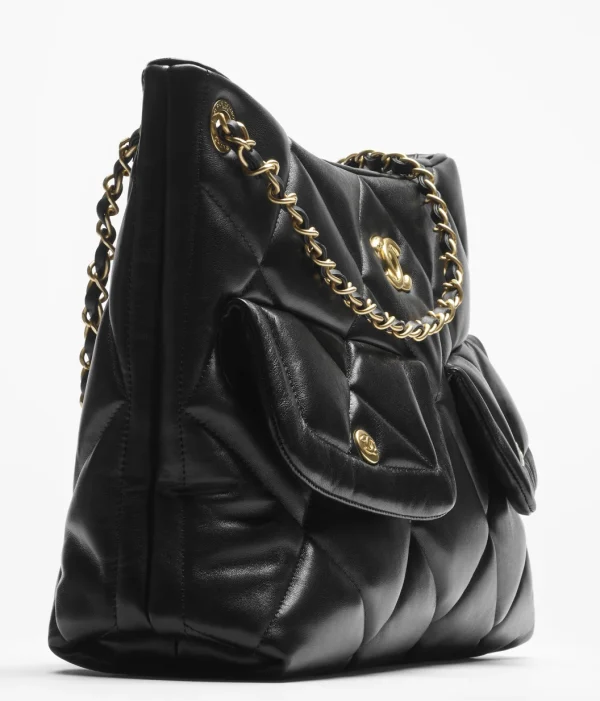 CHANEL shopping bag   Polish lambskin and golden metal black - Image 2