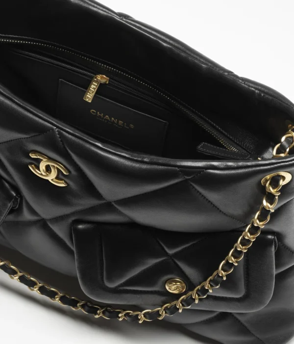 CHANEL shopping bag   Polish lambskin and golden metal black - Image 3
