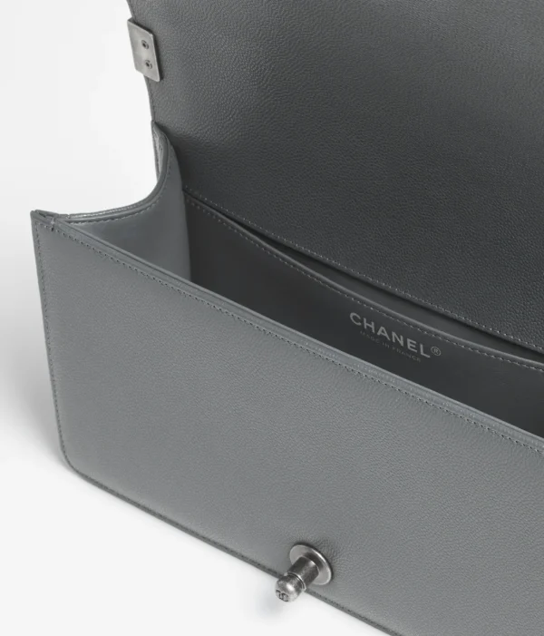CHANEL BOY CHANEL Lid Pack Dark Grey - Image 3