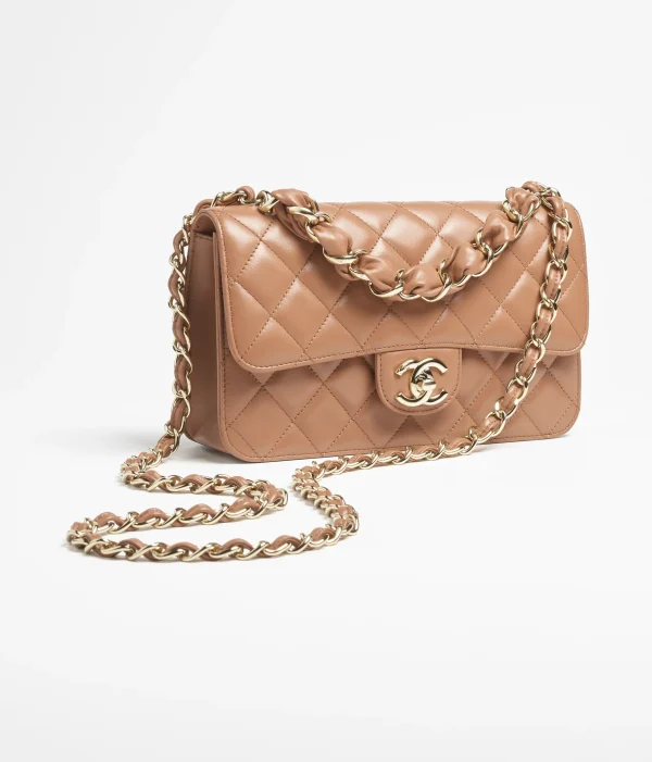 CHANEL Mouth cap bag   Polish lambskin and golden metal camel - Image 4