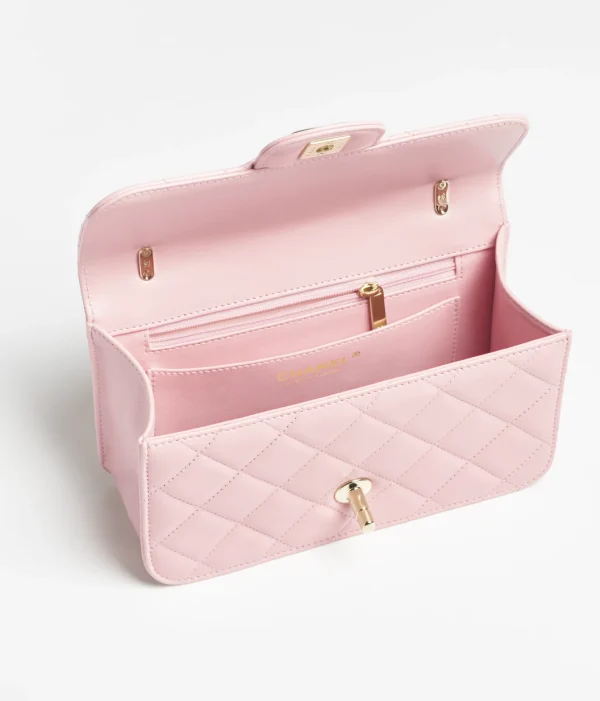 CHANEL Mini cap bag with polished lambskin - Image 4