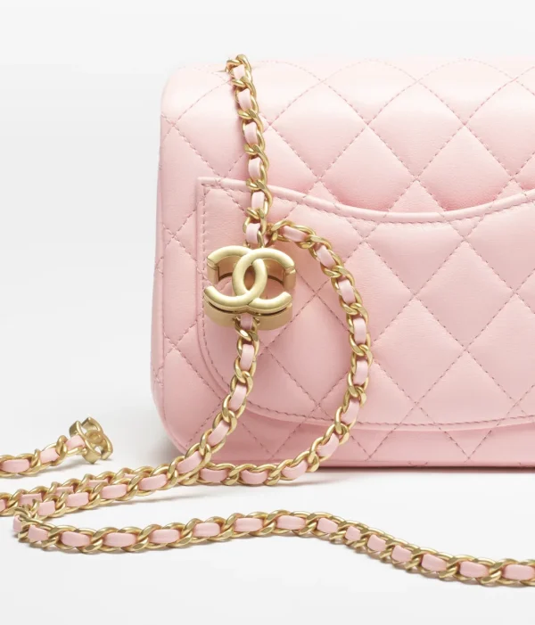 CHANEL Mini cap bag   Polish lambskin and golden metal Pale pink - Image 2
