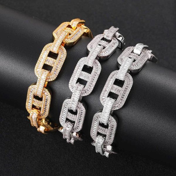 Hip-hop zircon jewelry - Amazon's new full-diamond pig-nose Cuban bracelet - Image 4