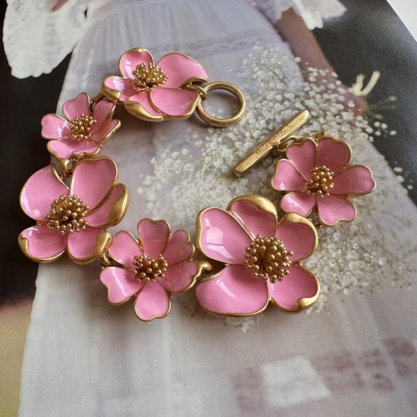 Colored enamel flower bracelet - Image 3