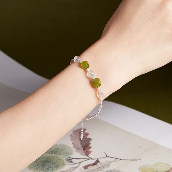Silver olivine white crystal white pearl bracelet