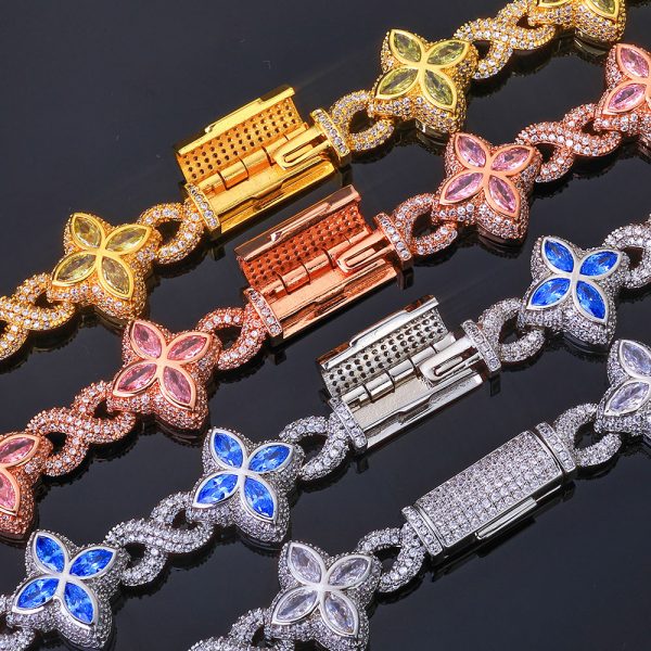 Four-leaf clover zircon bracelet - Cuban style men's hand chain. High-end, versatile and trendy accessory. - Image 3