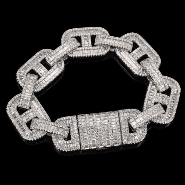 Hip-hop zircon jewelry - Amazon's new full-diamond pig-nose Cuban bracelet - Image 3