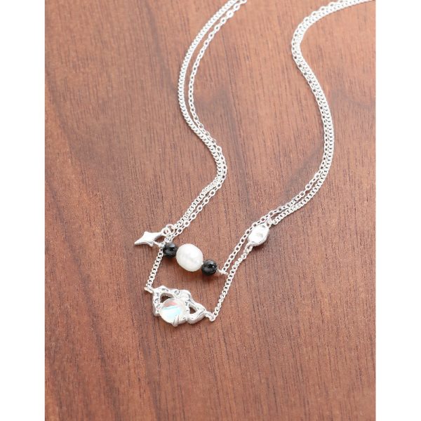 Exclusive Design Double-Layer Necklace - Image 2