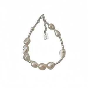 Natural pearl strappy bracelet