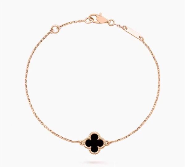 Mini Four-Leaf Clover Single Flower Full Diamond Bracelet for Women - Luxurious, Fashionable, Elegant Handcrafted Jewelry - Image 2