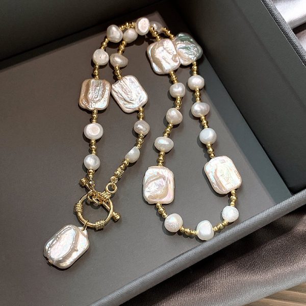 Baroque style pearl necklace - Image 3