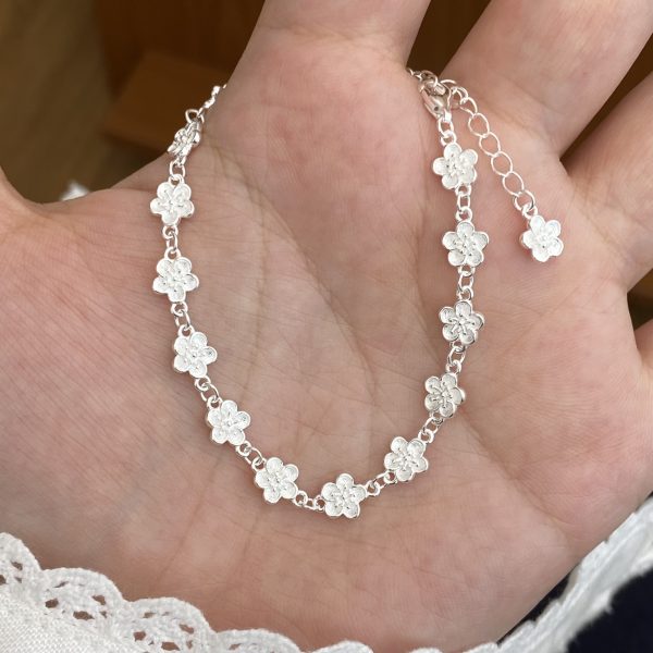 Plum Blossom New Chinese Style Bracelet - Image 2