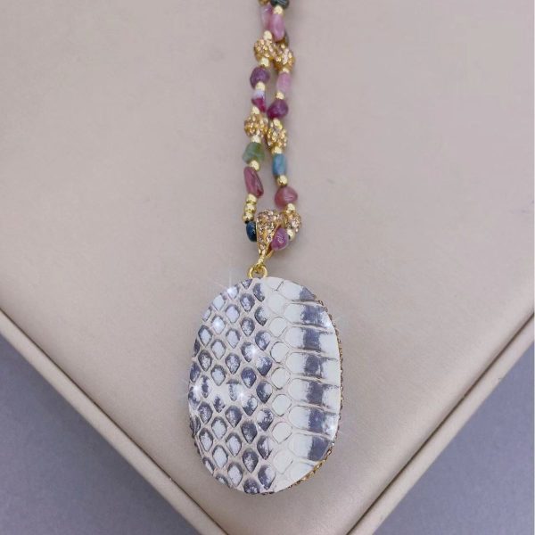 Baroque pearl and tourmaline necklace - Image 4