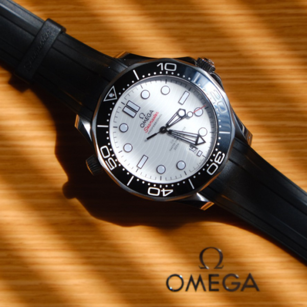 Omega Seamaster Series 210.32.42.20.04.001 Watch - Image 4