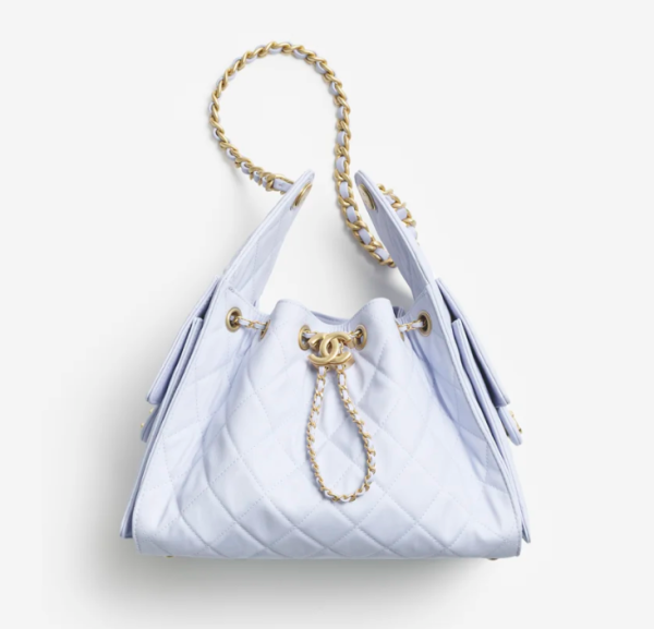 CHANEL 25 Small Handbag   Canvas and shiny gold metal lavender