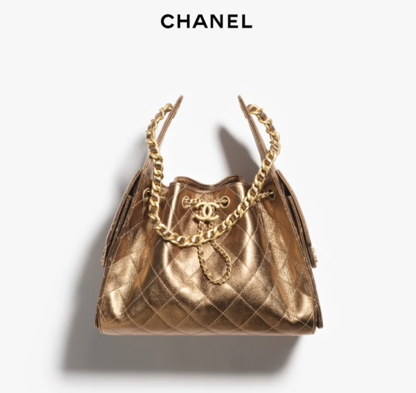 CHANEL 25 Small Handbag   Metallic textured particles embossed cowhide with golden metal Deep Gold