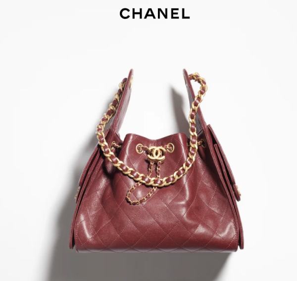 CHANEL 25 Small Handbag   Particle embossed calf leather and gold metal wine red