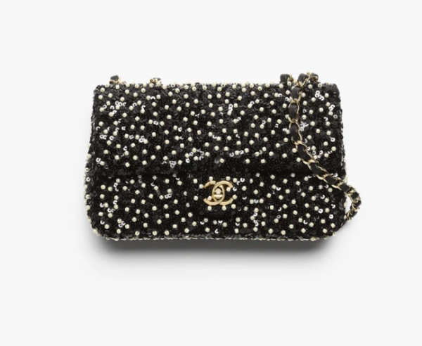 CHANEL evening bag   Glitter, artificial pearls, and golden metal