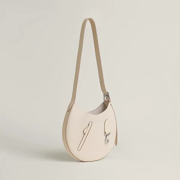 Arcon Slim Shoulder Backpack - Image 4
