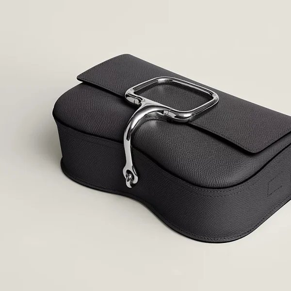 Hermès Della Cavalleria Elan Shoulder Bag - Image 4