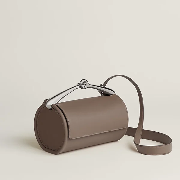Maximors II Handbag - Image 4